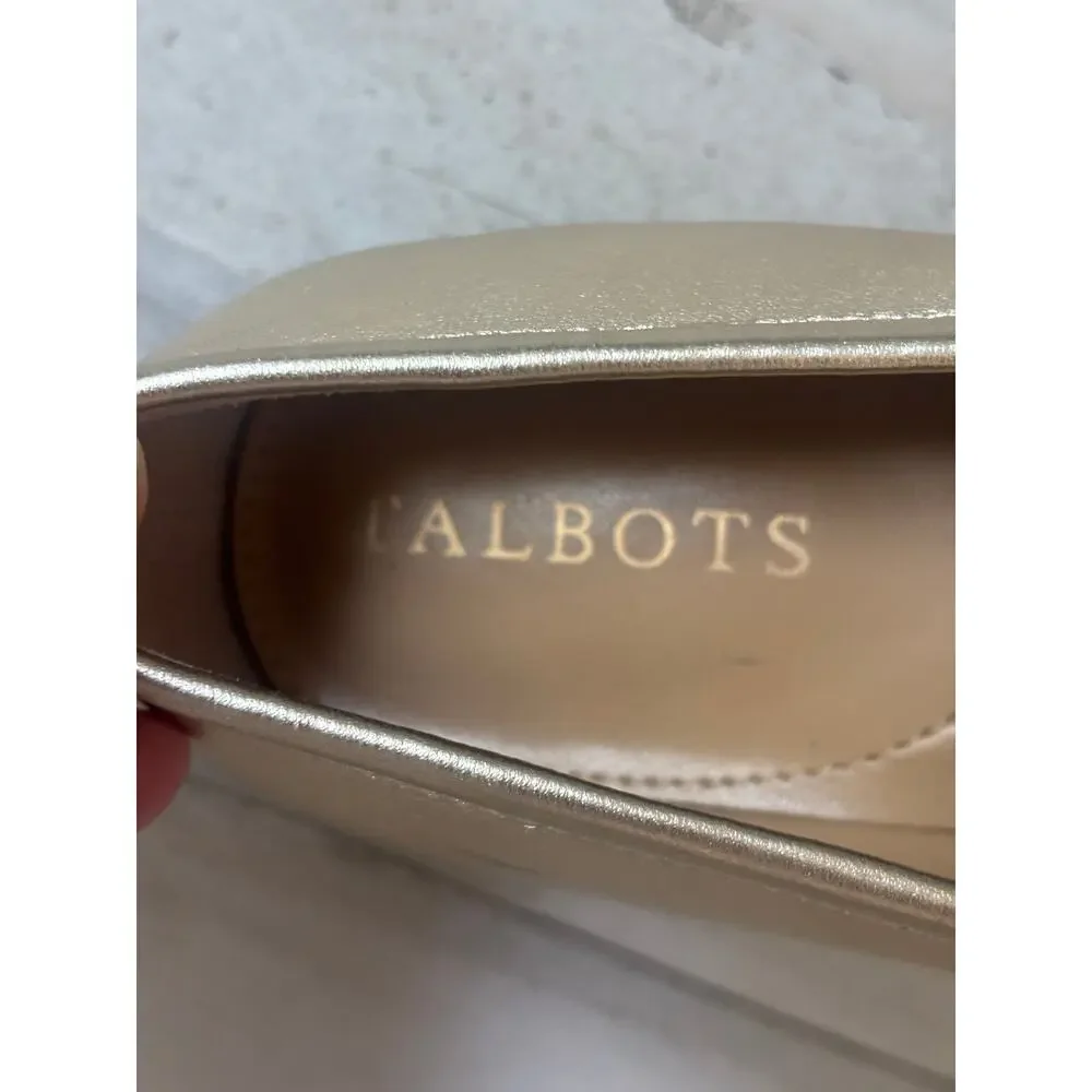 Laura Kiltie Tasseled Gold Loafers - Nappa Girls sz 5M